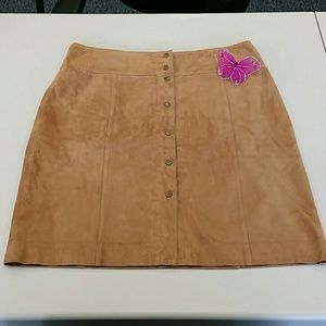 Jones New York suede skirt Sz 12. 0942P5